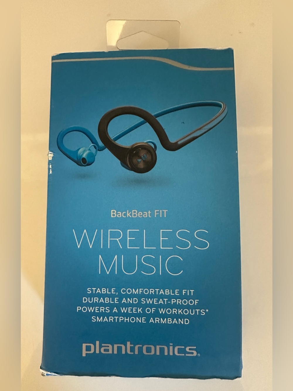 Backbeat Fit Plantronics Headphones In Ear Blue Arm Band Case Open Box 200450-01